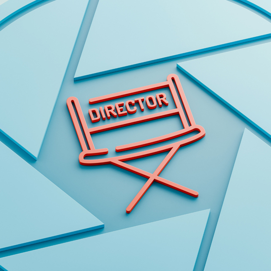 Silla con la palabra director que representa uno de los elementos del branding