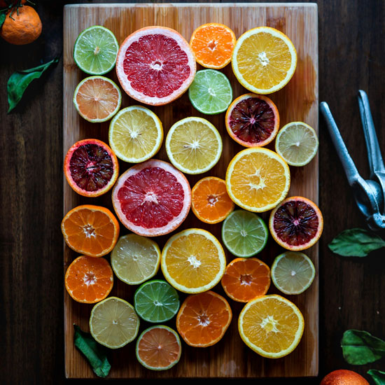 Tabla de varias tonalidades de Naranjas siendo evaluadas desde la psicología del color